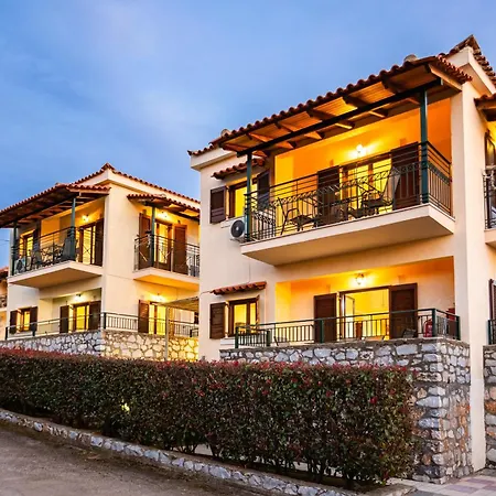 Апартаменты Serene Nests - Spitiko Getaway