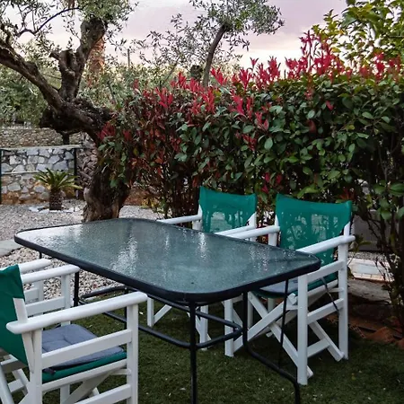 Serene Nests - Spitiko Getaway Apartament