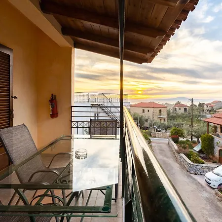 Serene Nests - Spitiko Getaway Apartamento Stoúpa