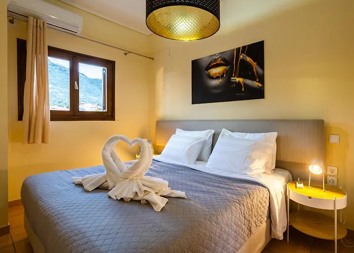 Serene Nests - Spitiko Getaway Lägenhet Stoúpa