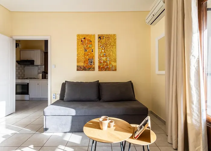 Serene Nests - Spitiko Getaway Apartament Stoúpa